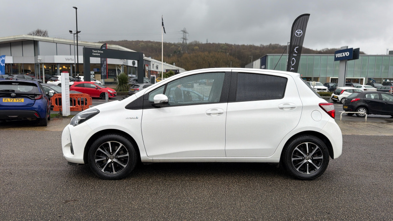 Toyota Yaris 1.5 Hybrid Icon Tech 5dr CVT Hybrid Hatchback